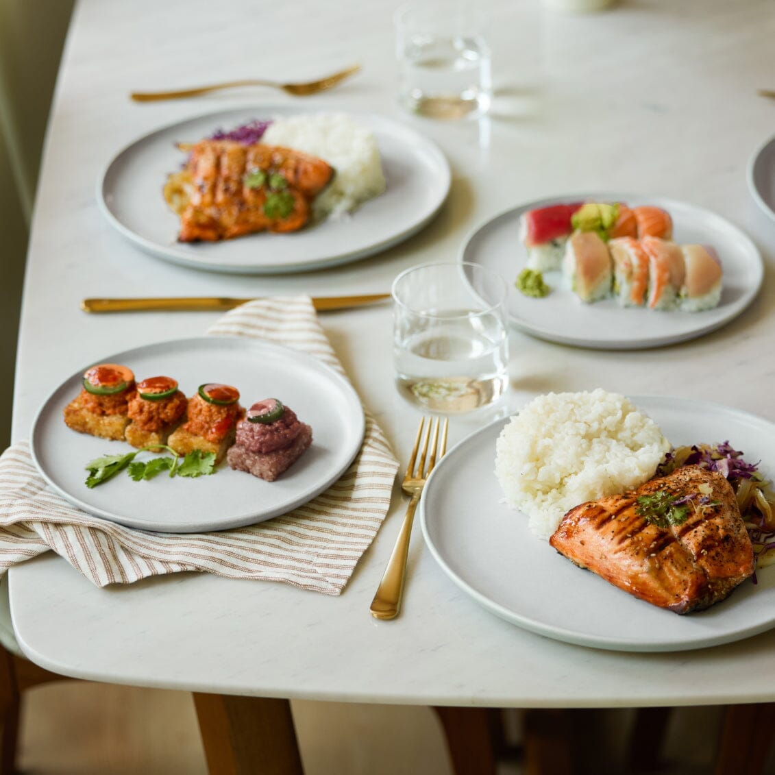 Dinnerware Set